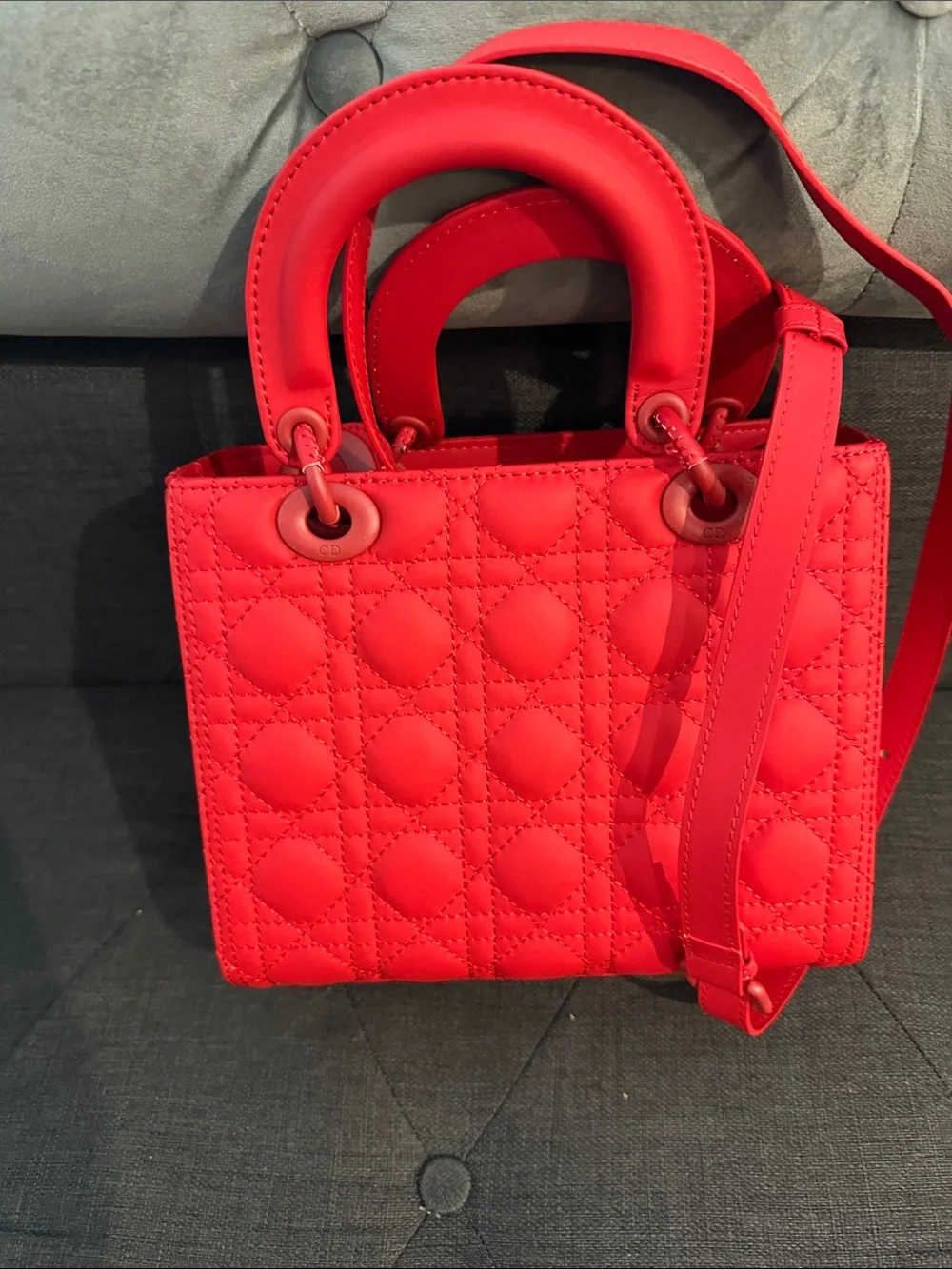 Pre loved Red Quilted Top-Handle Women's Shoulder Bag